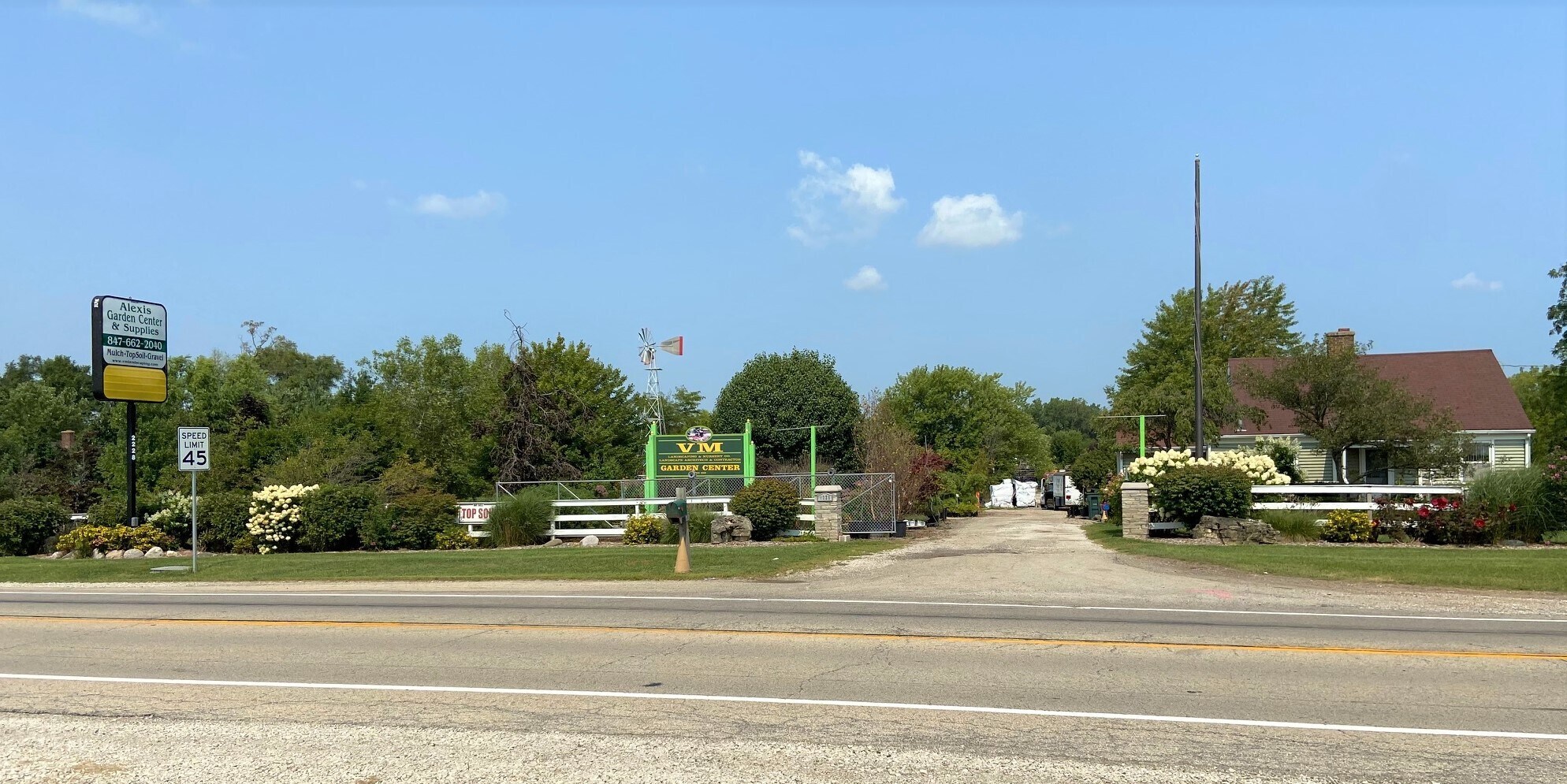 2228 W Wadsworth Rd, Waukegan, IL à vendre Photo principale- Image 1 de 4