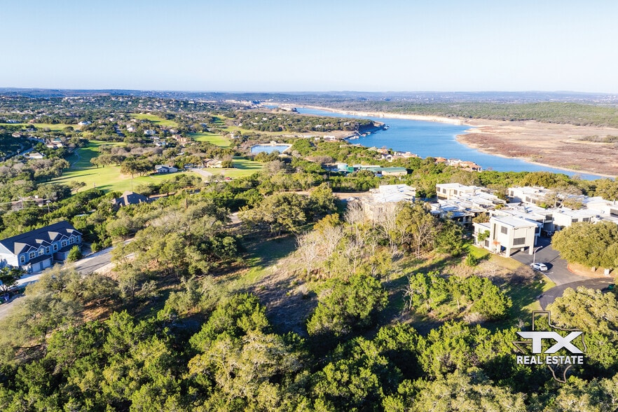 5803 Circulo dr, Lago Vista, TX for sale - Building Photo - Image 3 of 12