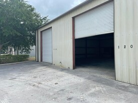 110 Commercial Pl, Sebring FL - Entrepôt