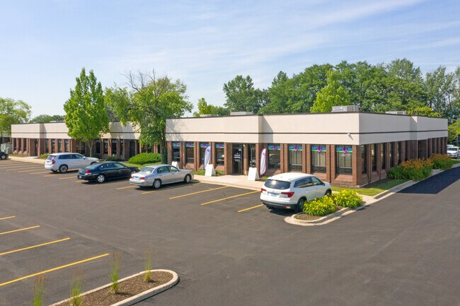 More details for 740 Pasquinelli Dr, Westmont, IL - Office for Lease