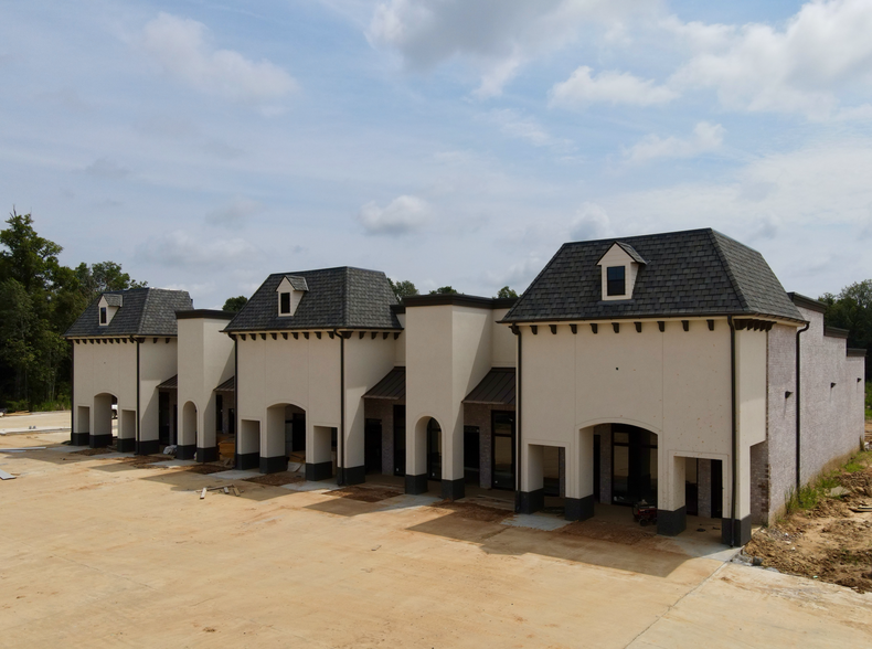 Calhoun Station Parkway, Gluckstadt, MS for lease - Building Photo - Image 1 of 6