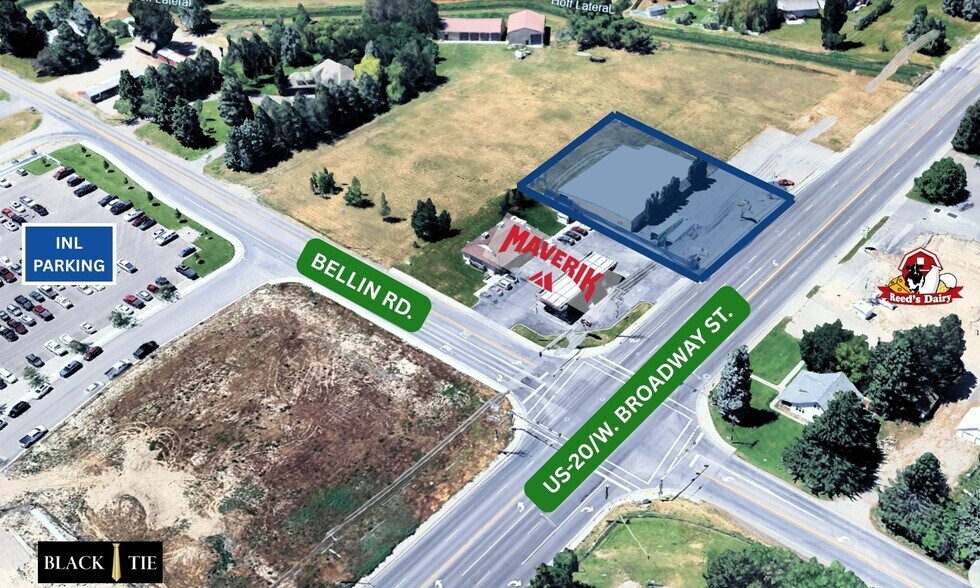 2627 W Broadway St, Idaho Falls, ID à louer - Photo du bâtiment - Image 2 de 9