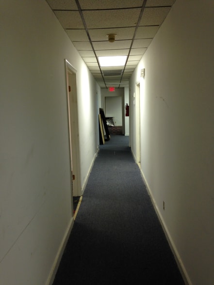 1102 S Us Highway 1, Fort Pierce, FL for sale - Interior Photo - Image 3 of 34