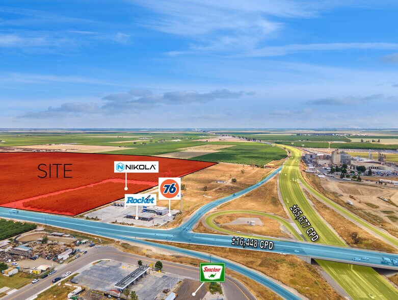 6190 Betty Drive, Visalia, CA for sale - Primary Photo - Image 1 of 9