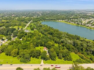 Plus de détails pour 4224 E University Ave, Des Moines, IA - Terrain à vendre