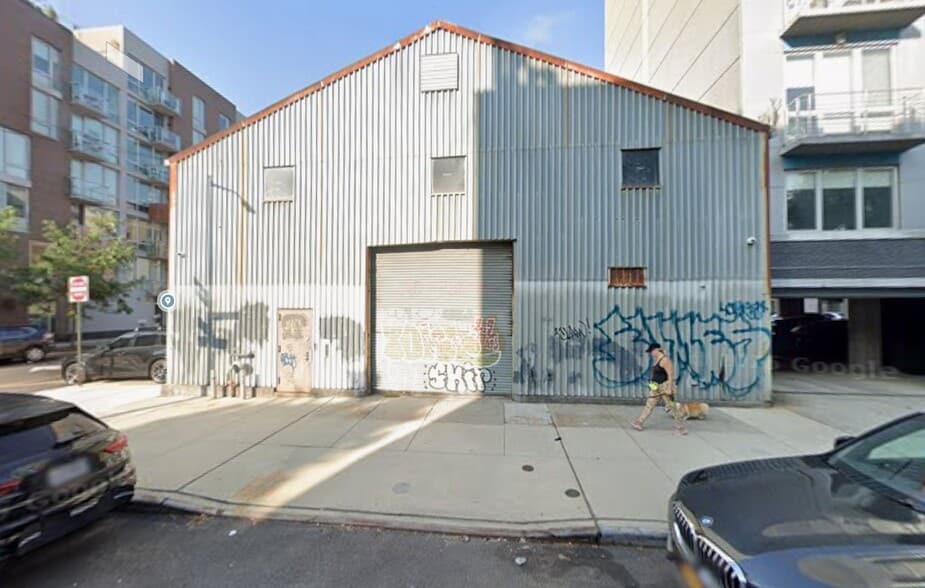 405 Leonard St, Brooklyn, NY for sale - Building Photo - Image 2 of 4