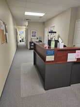 611 E Weber Rd, Columbus, OH for lease Interior Photo- Image 2 of 8