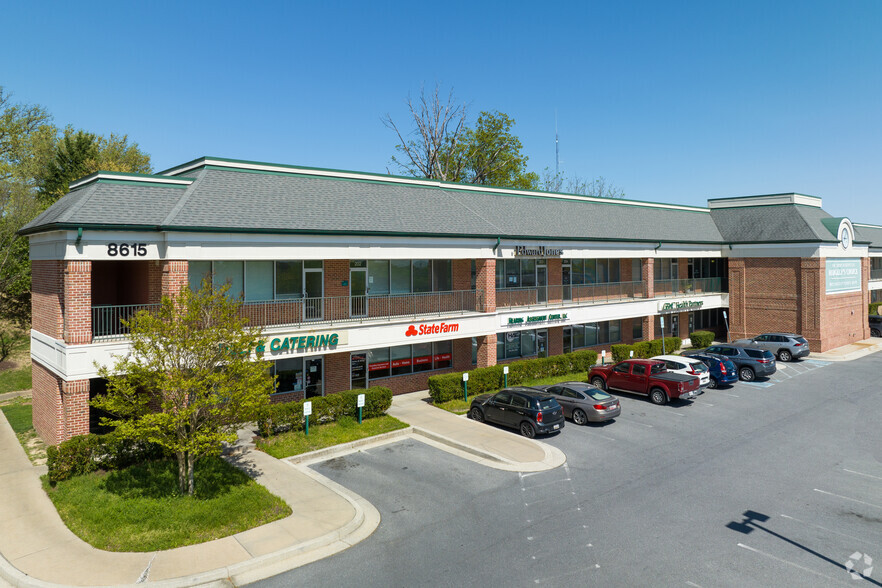 8601-8615 Ridgely's Choice Dr, Baltimore, MD for lease - Building Photo - Image 2 of 9