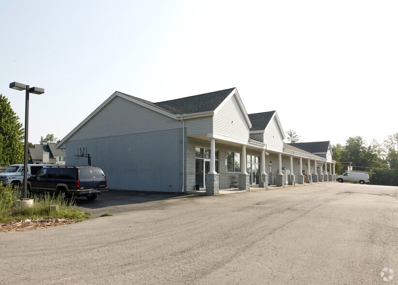 2848 S Old US Highway 23, Brighton, MI à vendre - Photo du bâtiment - Image 2 de 6