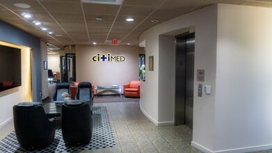 152 Ne 167th St, Miami, FL for lease Interior Photo- Image 1 of 15