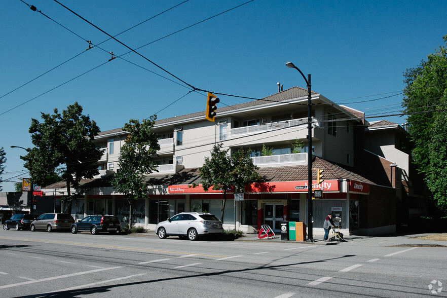 4445 Dunbar St, Vancouver, BC for sale - Primary Photo - Image 1 of 2