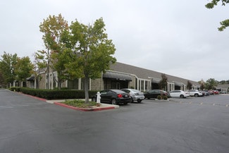 Plus de détails pour 151 Kalmus Dr, Costa Mesa, CA - Local d'activités à louer