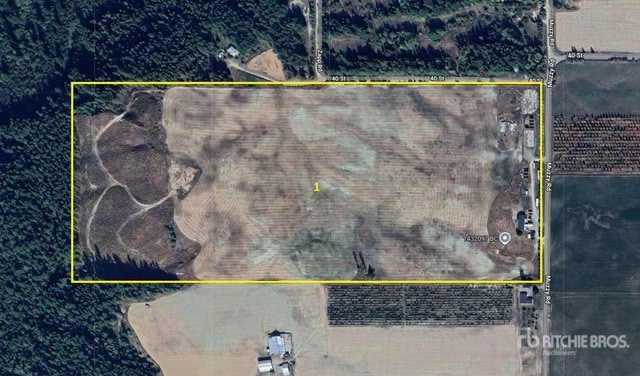 3853 Muzzy Rd, Canyon, BC for sale - Primary Photo - Image 3 of 30