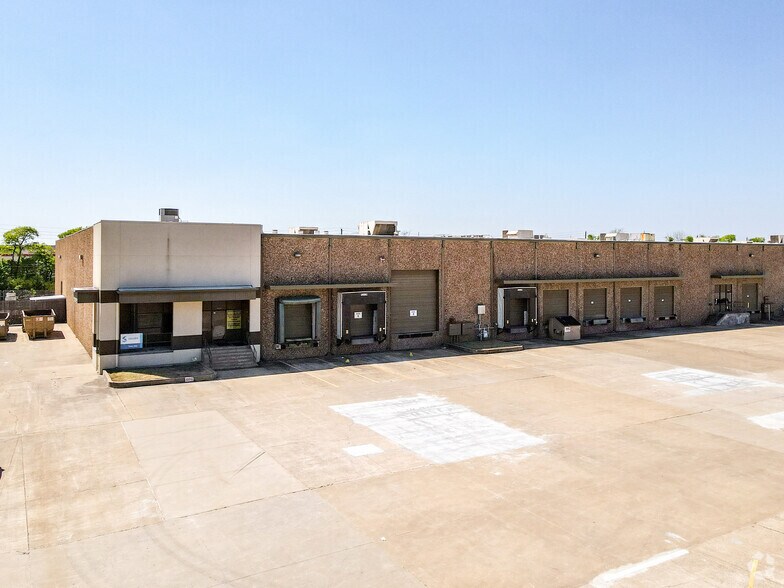 2502-2628 N Hemlock Cir, Broken Arrow, OK à louer - Photo principale - Image 2 de 16