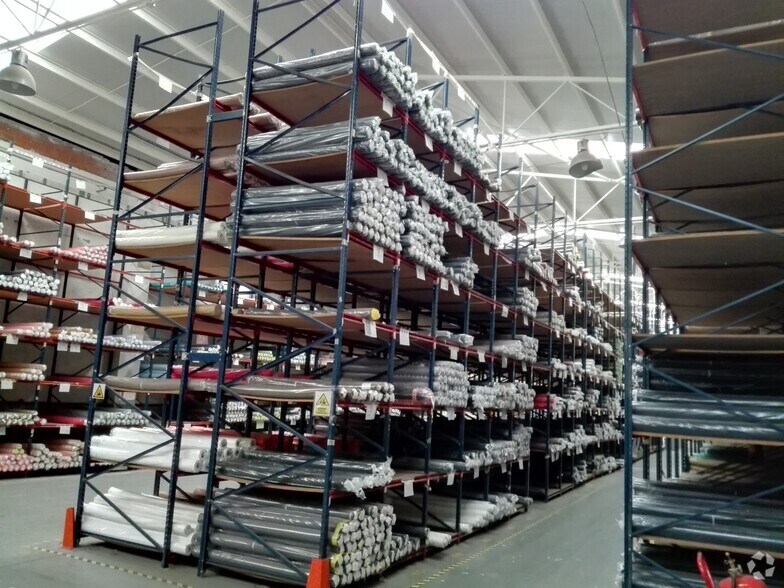 Calle de la Resina, 28, Madrid, Madrid à vendre - Photo du bâtiment - Image 3 de 5