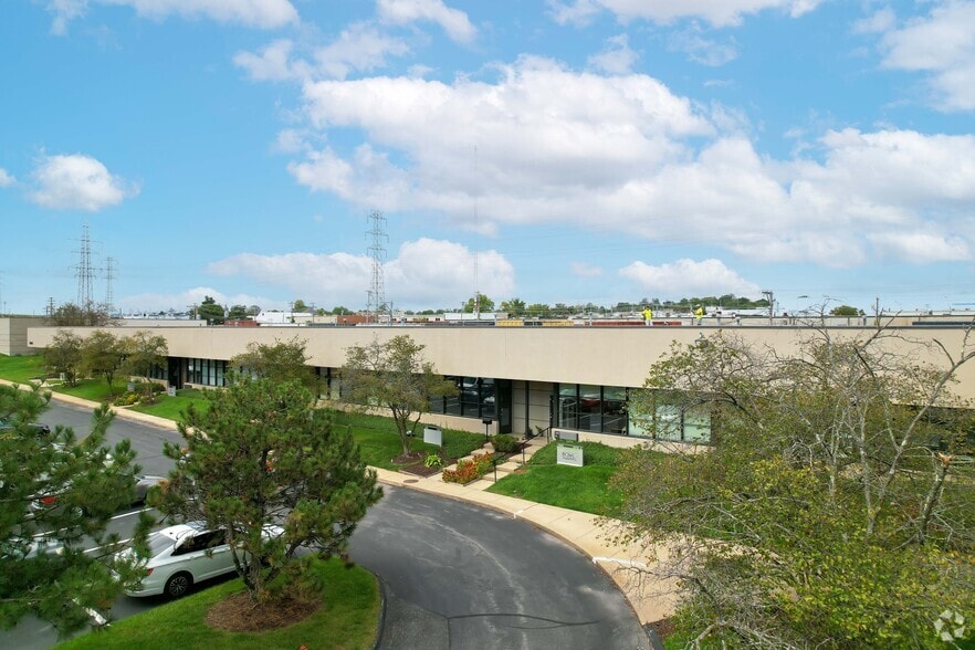 10401 Baur Blvd, Olivette, MO for lease - Building Photo - Image 3 of 7