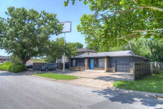 More details for 1925 Hickory Dr, Haltom City, TX - Office for Lease