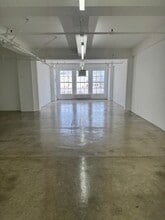 122 E 7th St, Los Angeles, CA for lease Interior Photo- Image 1 of 4