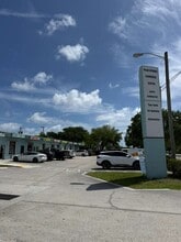 3273-3289 Lake Worth Rd, Palm Springs, FL for lease Interior Photo- Image 1 of 4