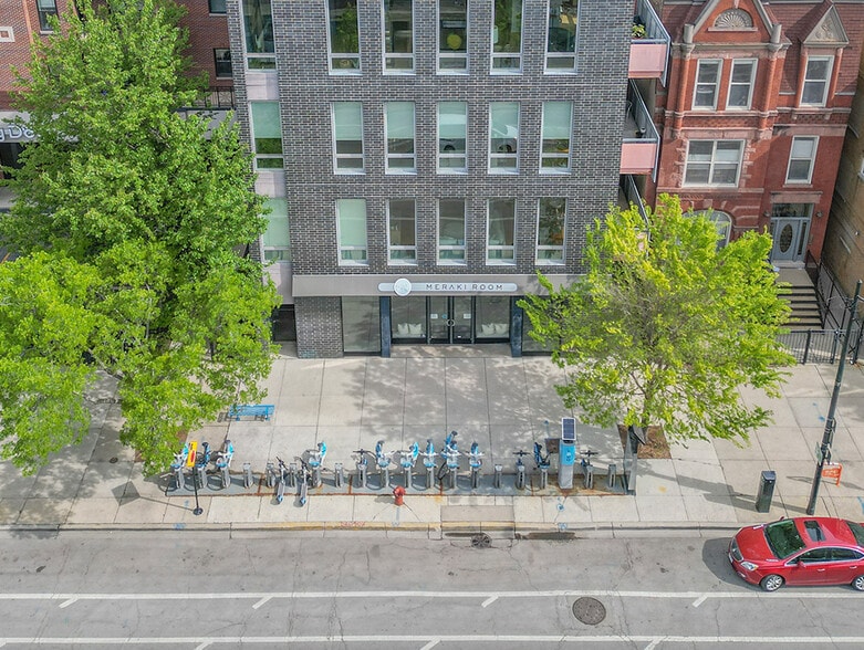 2028 W Division St, Chicago, IL for lease - Building Photo - Image 3 of 11