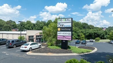 954-958 US Highway 70 SW, Hickory, NC à louer Autre- Image 2 de 6