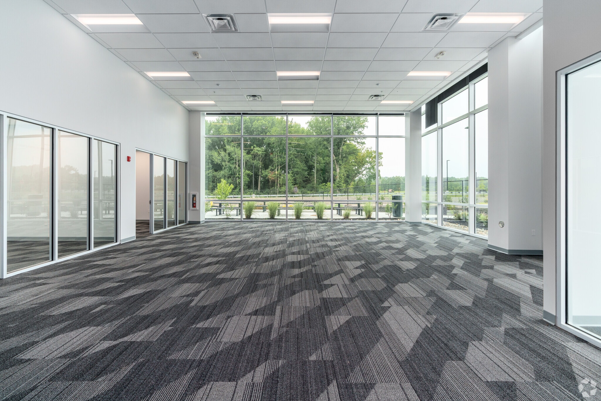 1 Forest Ln, Carneys Point Township, NJ for lease Lobby- Image 1 of 18