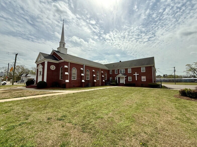 914 Person St, Fayetteville, NC à vendre - Photo principale - Image 1 de 14