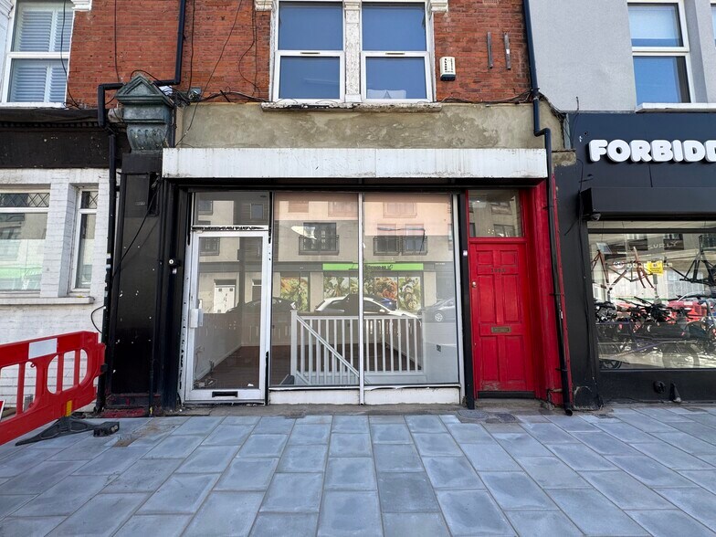 199 Garratt Ln, Londres à louer - Photo du bâtiment - Image 2 de 10