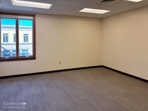 1700 Main St, Washougal, WA for lease Interior Photo- Image 1 of 5
