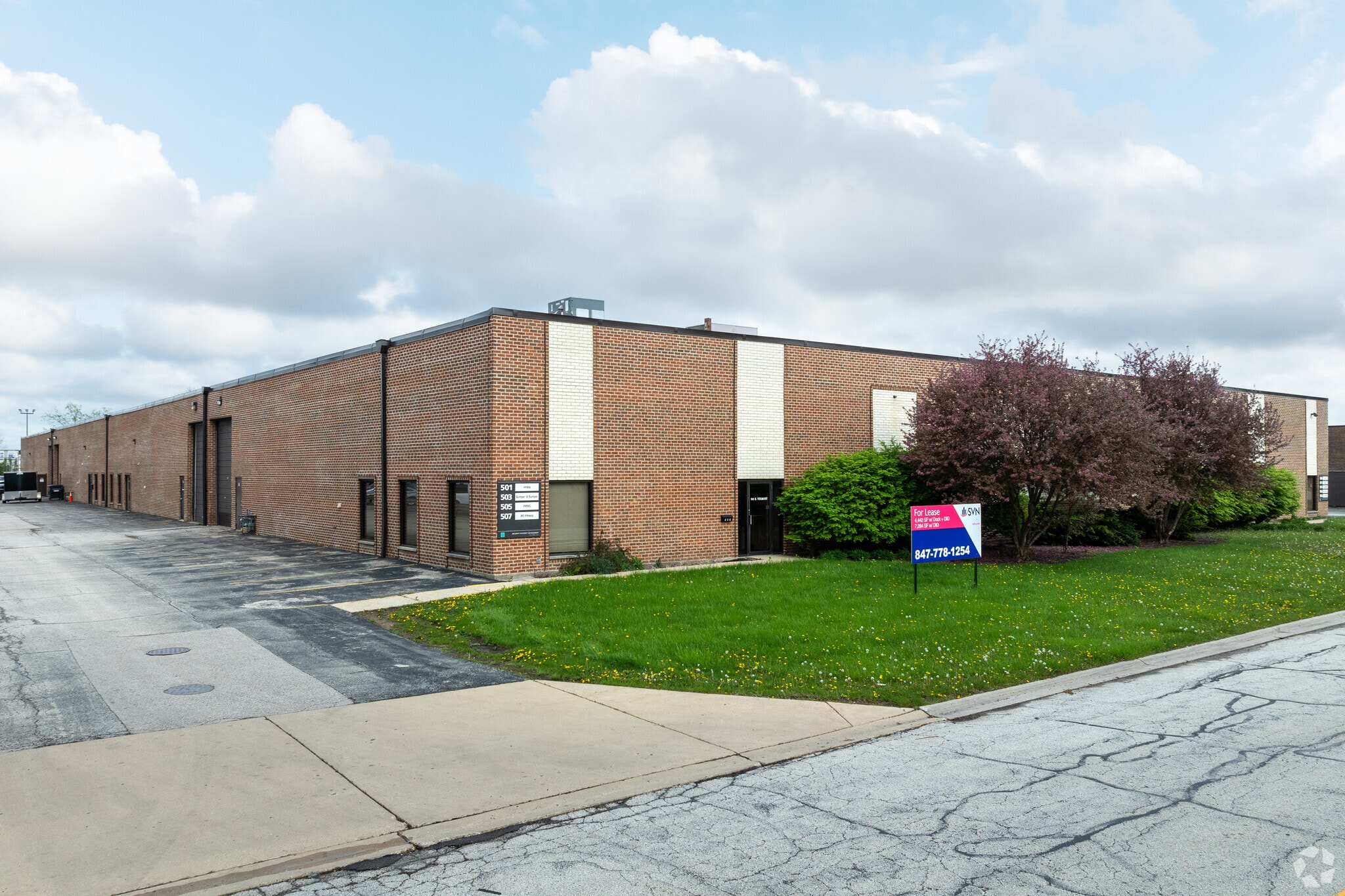 501-515 S Vermont St, Palatine, IL for lease Primary Photo- Image 1 of 17