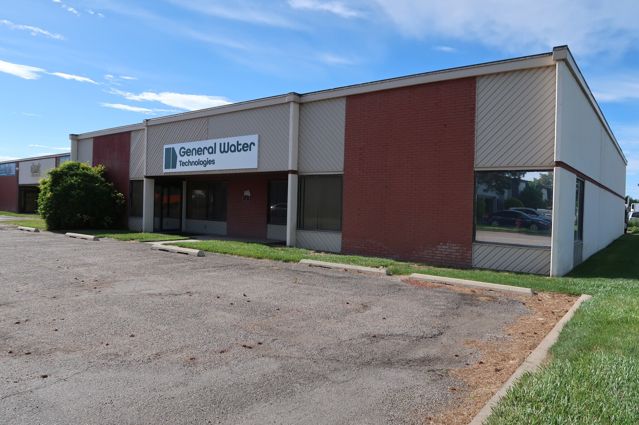900 N 400 W, North Salt Lake, UT for lease Building Photo- Image 1 of 4