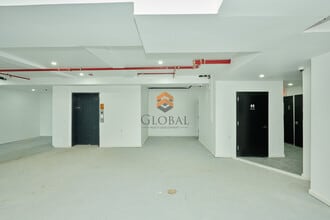 2039 Westchester Ave, Bronx, NY à louer Photo intérieure- Image 2 de 13