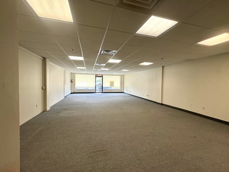 1220 Route 23, Butler, NJ for lease - Building Photo - Image 2 of 11