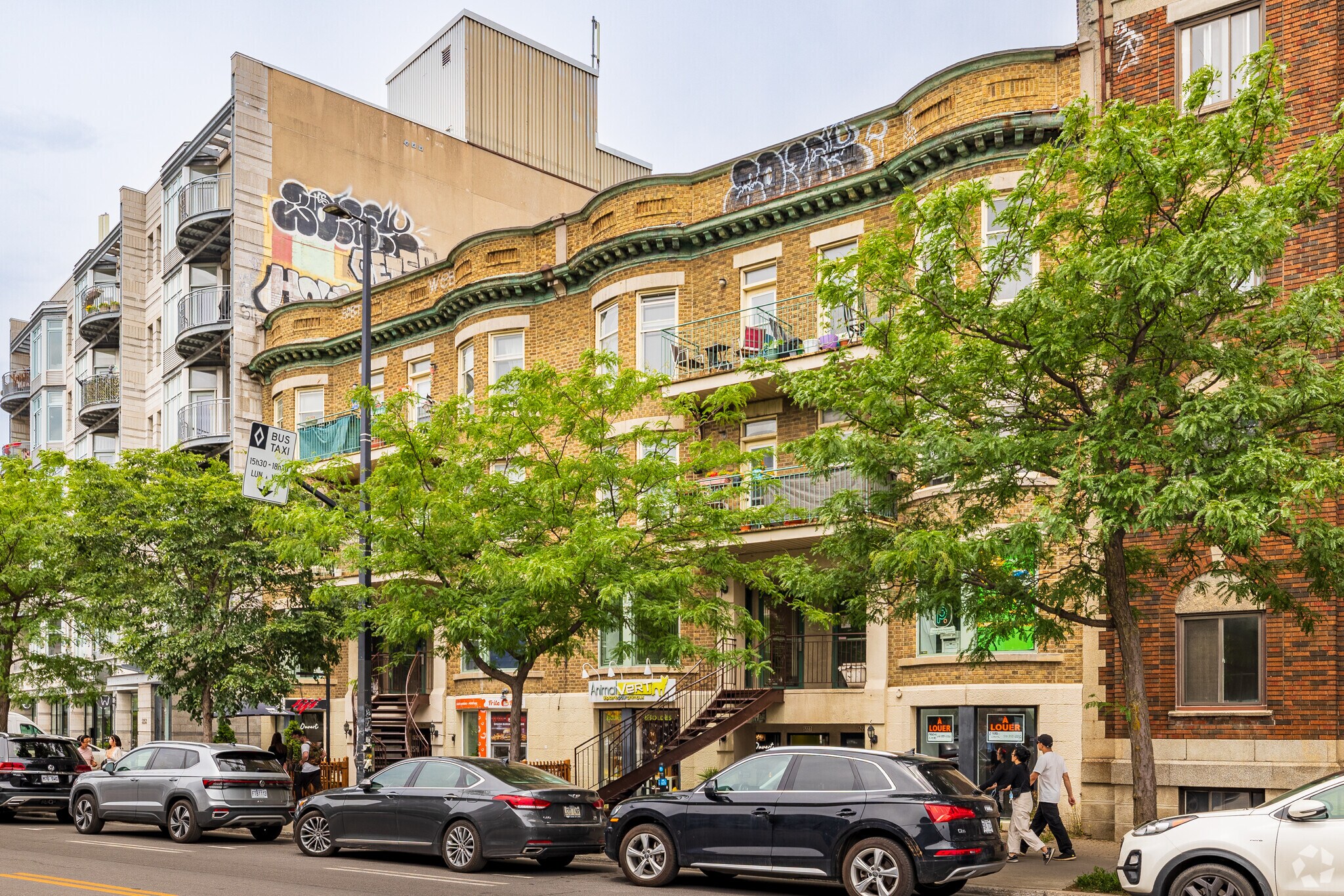 5225-5239 Av Du Parc, Montréal, QC à vendre Photo principale- Image 1 de 1