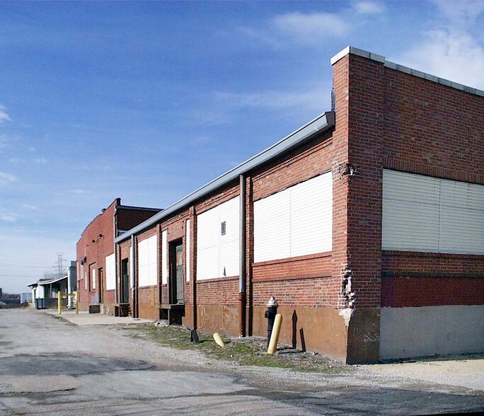 4410 Hunt Ave, Saint Louis, MO à louer - Photo du bâtiment - Image 2 de 7