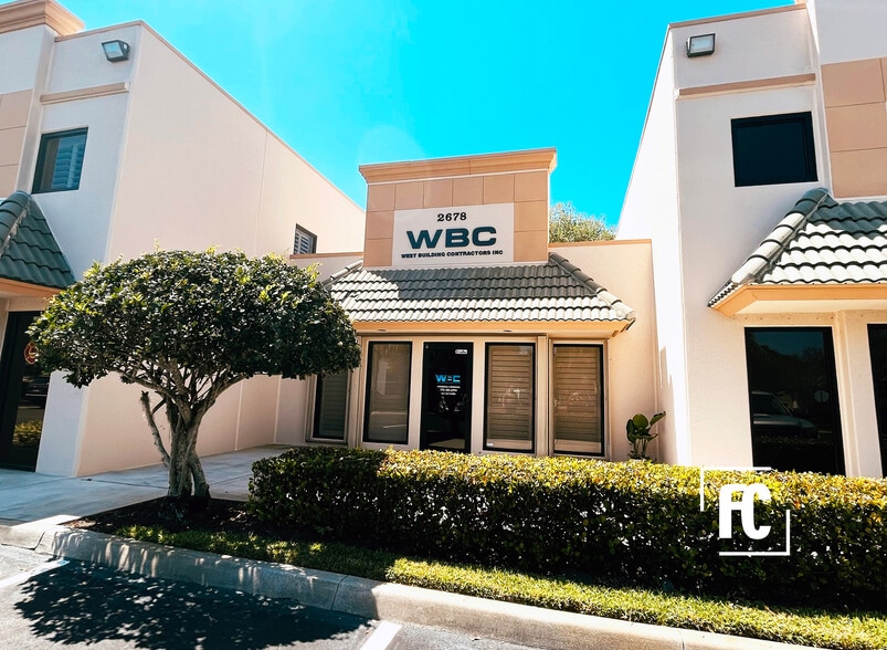 2662-2698 SE Willoughby Blvd, Stuart, FL for sale - Building Photo - Image 2 of 5