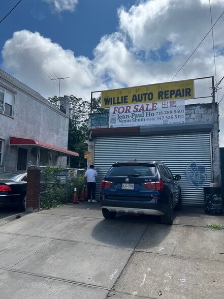 992 Remsen Ave, Brooklyn, NY à vendre - Photo du bâtiment - Image 3 de 11