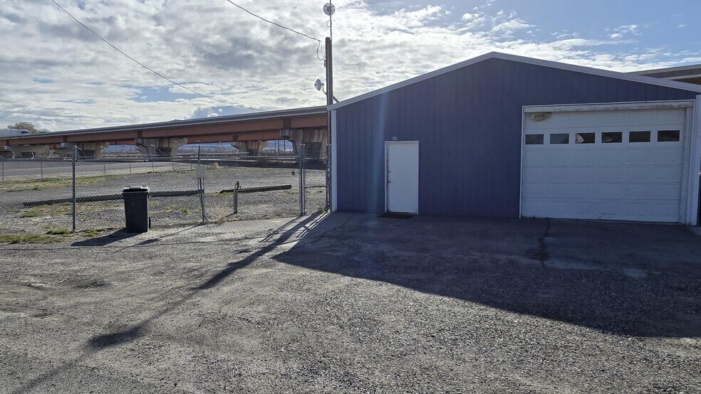 600 Industrial Way, Lovelock, NV for sale - Building Photo - Image 1 of 11
