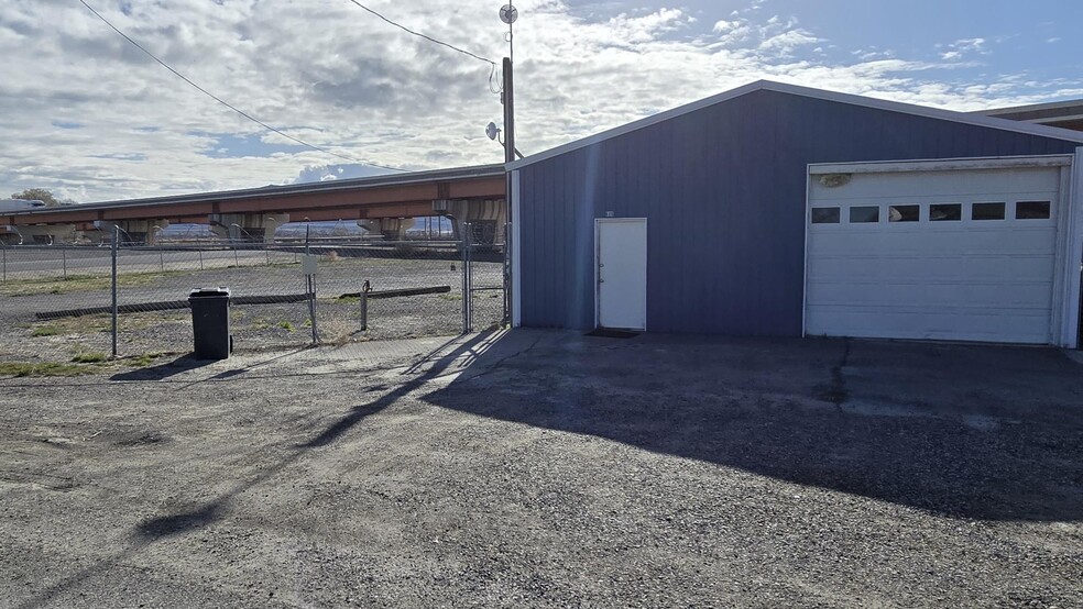 600 Industrial Way, Lovelock, NV à vendre - Photo du bâtiment - Image 1 de 11