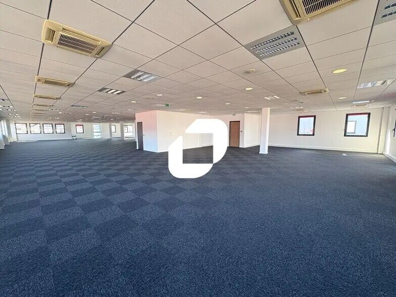 Bureau dans Saint-Priest à vendre - Photo intérieure - Image 1 de 11