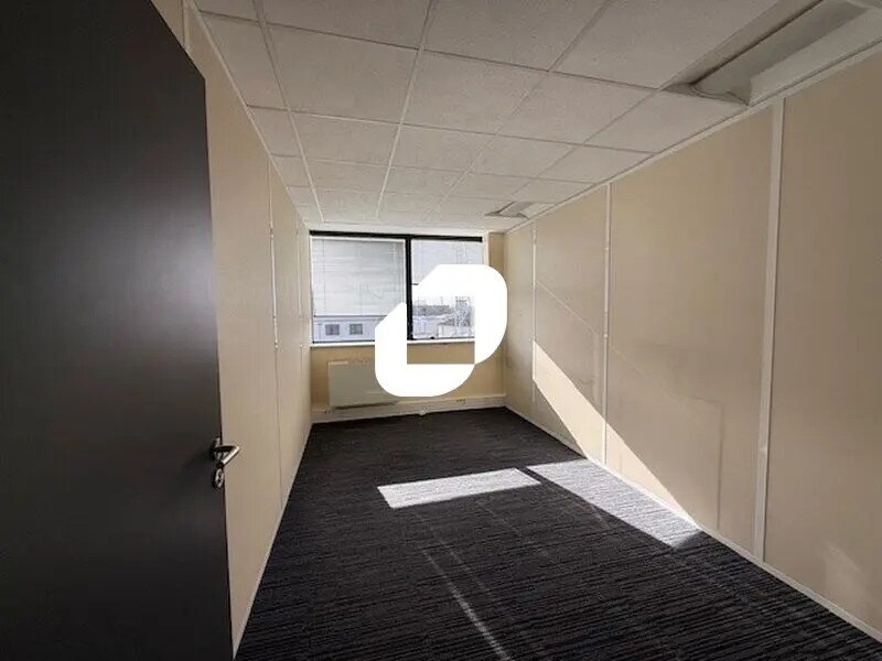 1 Rue De La Croix Des Maheux, Cergy for lease Building Photo- Image 1 of 53