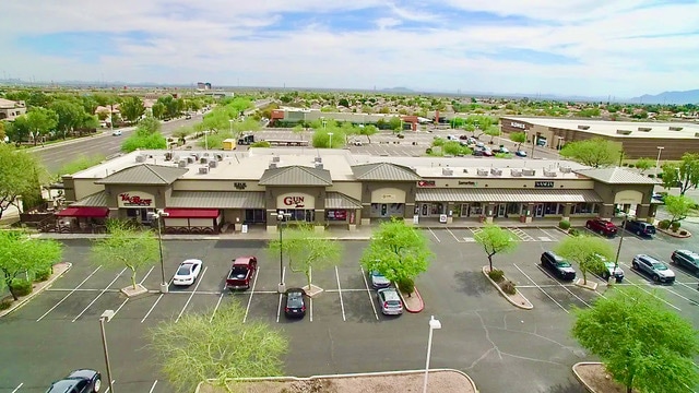 4647 E Chandler Blvd, Phoenix, AZ for lease - Primary Photo - Image 1 of 7