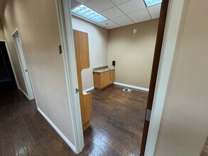 Jefferson Ave, Murrieta, CA for lease Interior Photo- Image 2 of 4