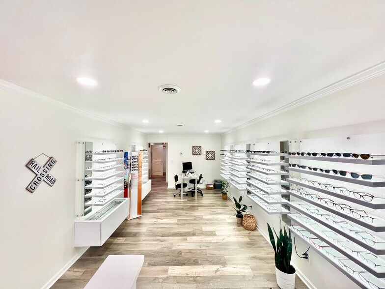 101 S Central Ave, Eureka, MO à vendre - Photo intérieure - Image 3 de 7