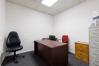 6250 Mountain Vista St, Henderson, NV for lease Interior Photo- Image 2 of 2