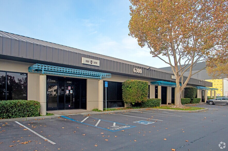 6276 San Ignacio Ave, San Jose, CA à louer - Photo du bâtiment - Image 1 de 4