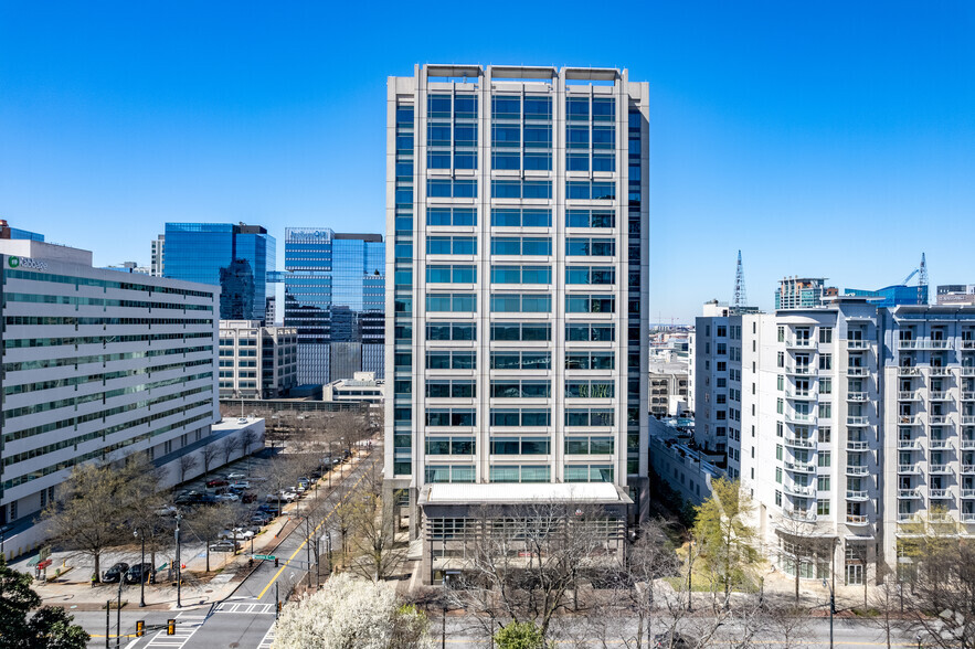 754 Peachtree St, Atlanta, GA for lease - Building Photo - Image 2 of 7