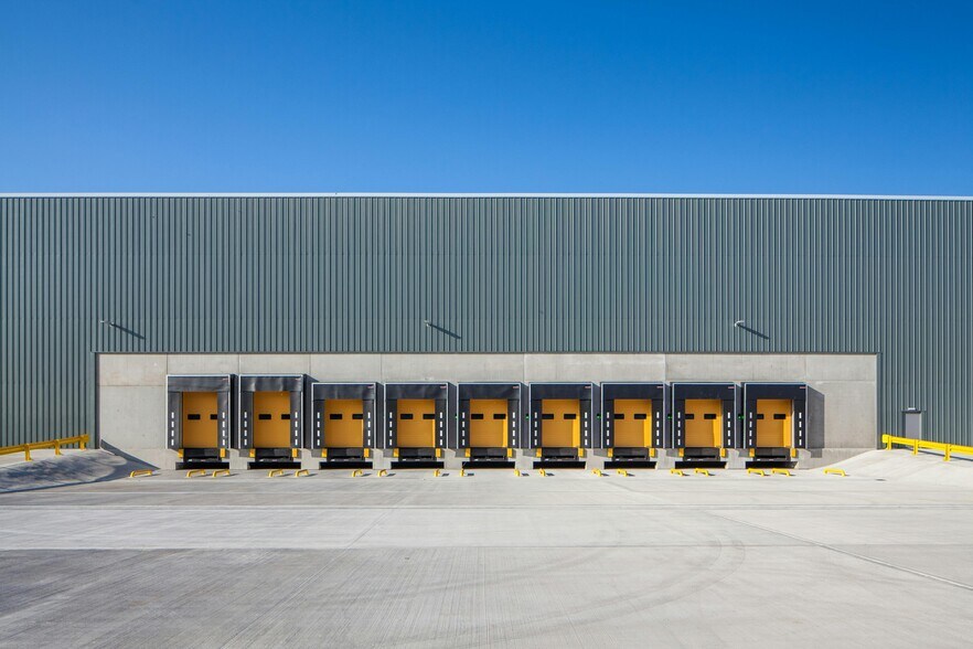 Liverpool International Business Park, Liverpool à louer - Photo du bâtiment - Image 2 de 8