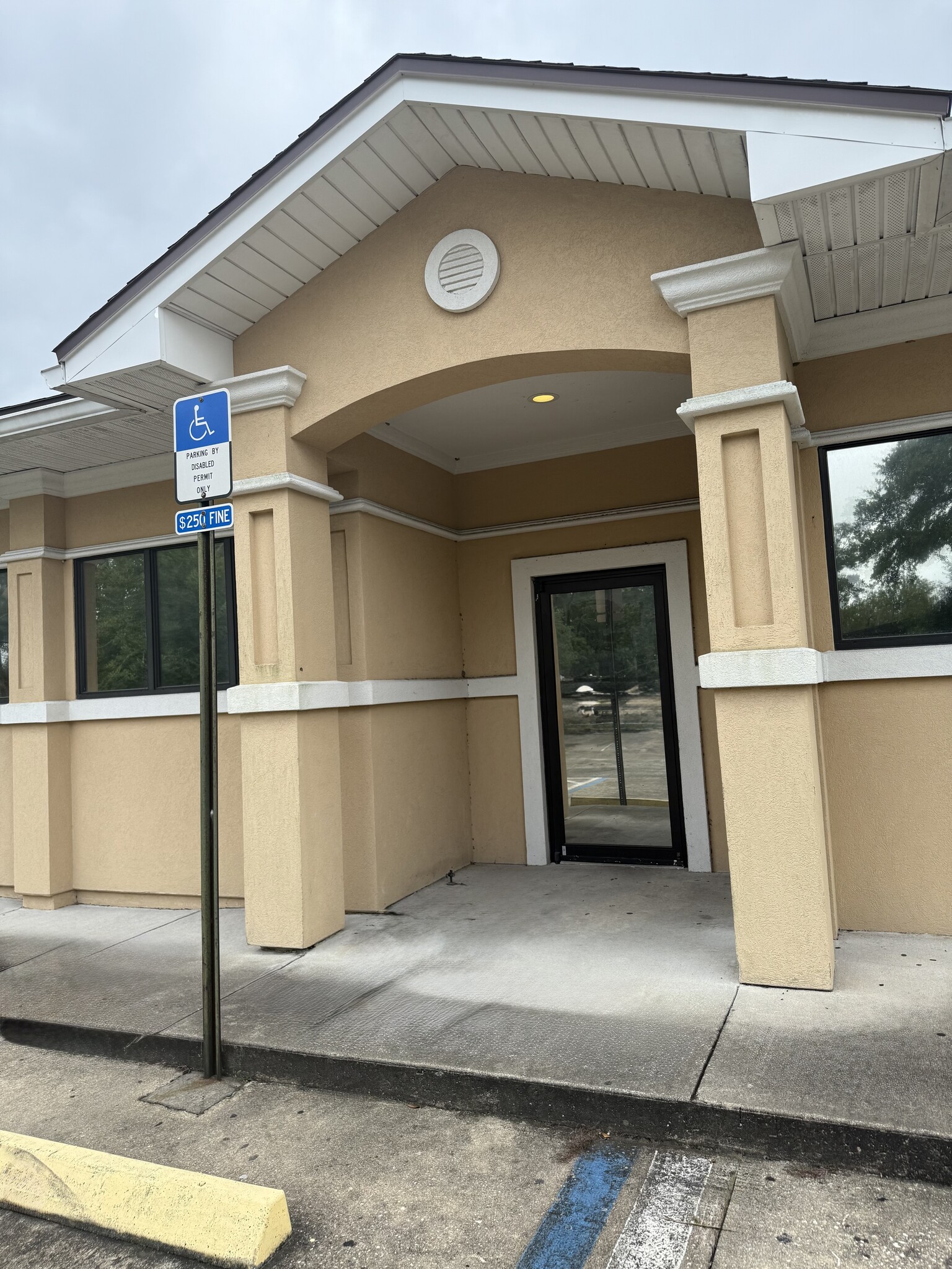 6531 103rd St, Jacksonville, FL for sale Primary Photo- Image 1 of 18