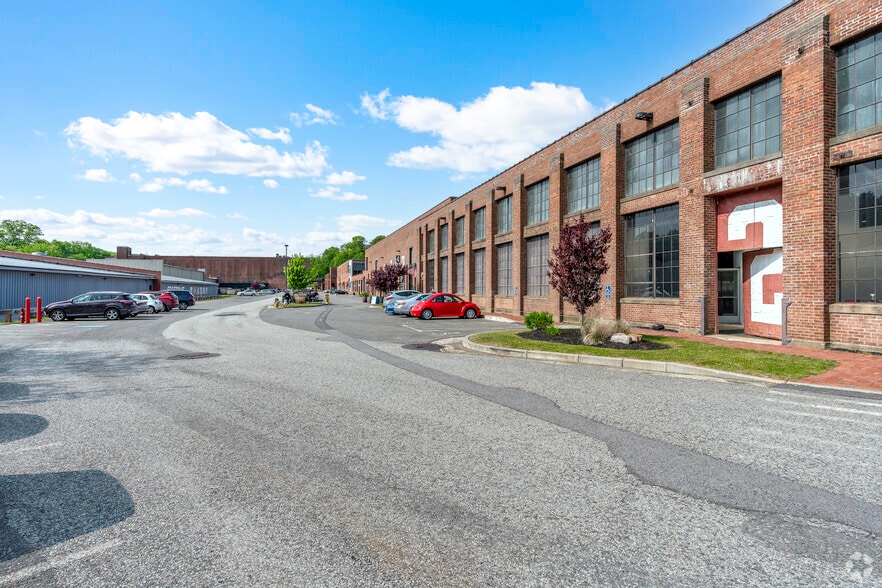 83 Morse St, Norwood, MA for lease - Building Photo - Image 1 of 36